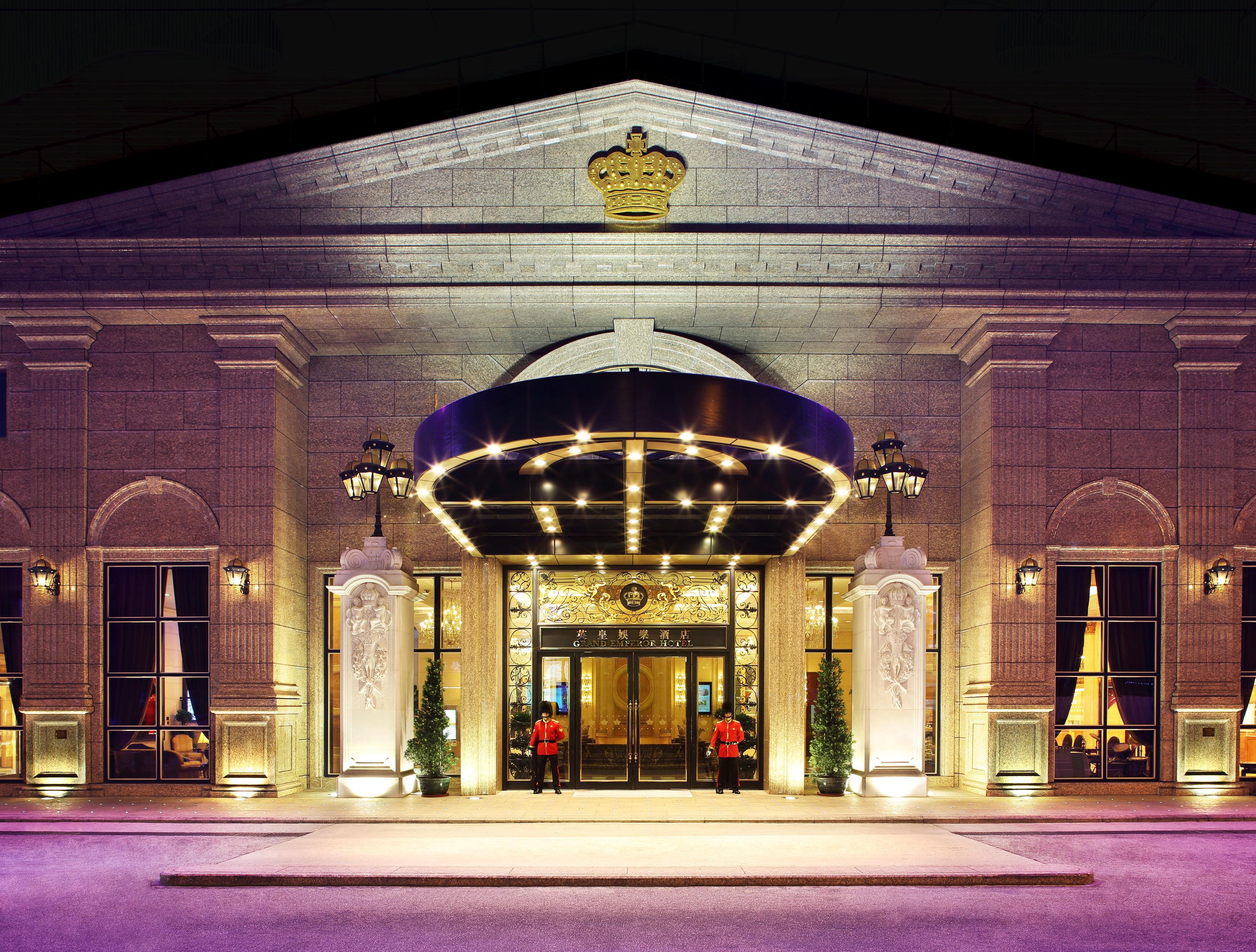 Grand Emperor Hotel Макао Экстерьер фото