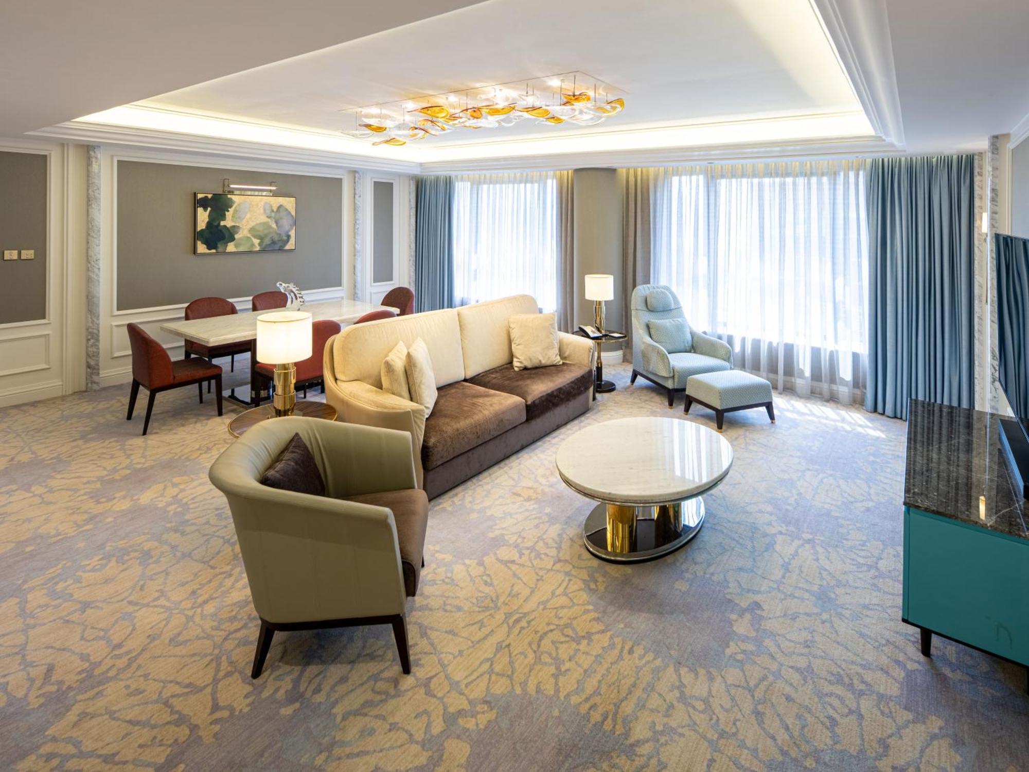 Grand Emperor Hotel Макао Экстерьер фото